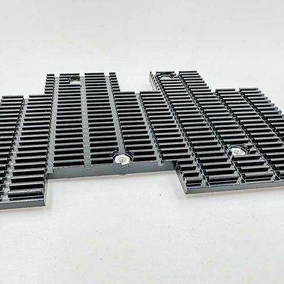 Pendingin Paduan Aluminium Kustom 3240 11mm Pendingin Chip Elektronik Hitam Teroksidasi