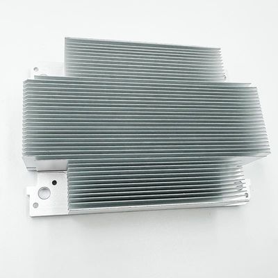 Suku Cadang Mesin CNC Kustom Aluminium Heatsink Untuk Transit Rel