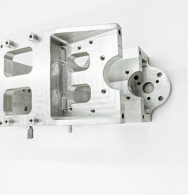 Basis Rongga Bagian Aluminium Penggilingan CNC Untuk Drone Tak Berawak / Kamera Pintar Keamanan