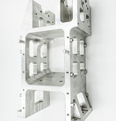 Basis Rongga Bagian Aluminium Penggilingan CNC Untuk Drone Tak Berawak / Kamera Pintar Keamanan