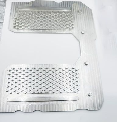 Pelat dasar laptop aluminium permesinan CNC, kipas pendingin heatsink Laptop Basis laptop super senyap dari paduan aluminium daya tinggi